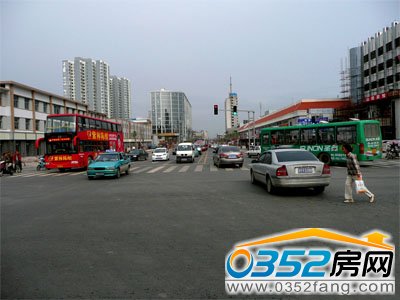 ���h����