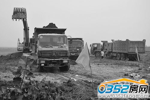 政府強征村民5000畝地