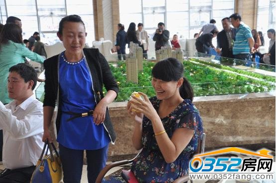 歡樂(lè)無(wú)限