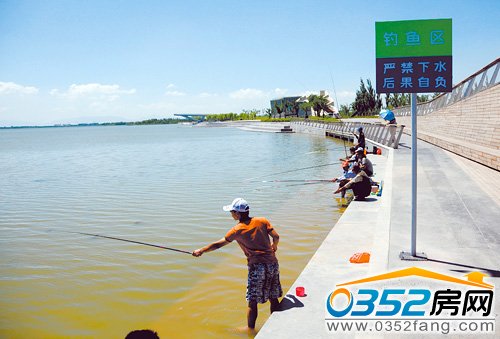 文瀛湖專設“釣魚區(qū)”滿足垂釣者