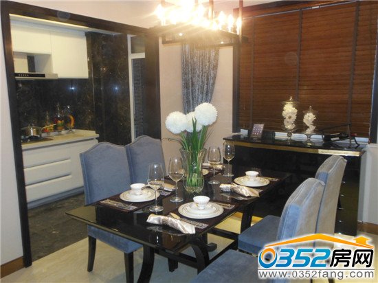 �͏Nһ�w�Ĳ���׌���g���錍��