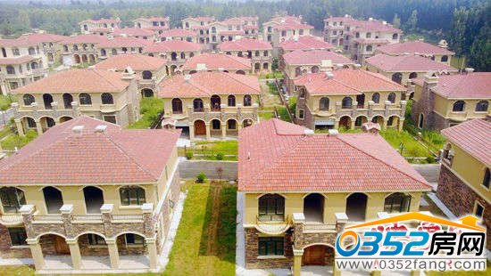 黃河邊的別墅群