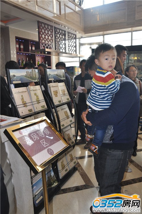 ���е�̖�Ŀ͑�����x��