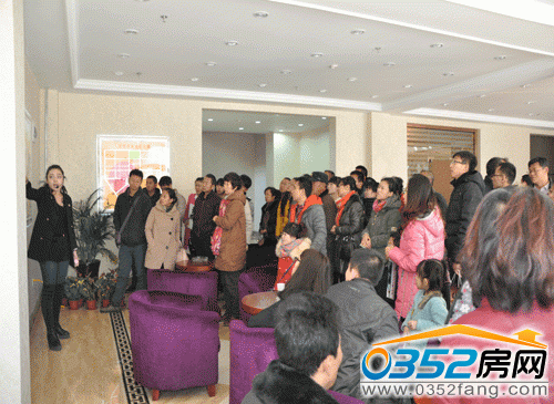 北馨理想城置業(yè)顧問向廣大網(wǎng)友介紹項目內(nèi)容