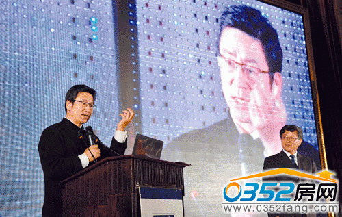 市民大講堂專場講座白巖松對話遲福林