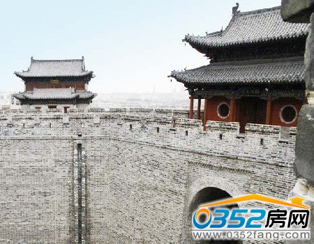 新建的古城墻勢不可擋