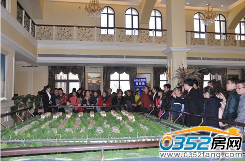 網友在江鴻鉑藍郡