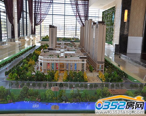 �Ŀλ�����Ӻ��ϭh·��ʮ�ֽ����c��