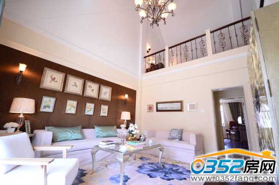 東方名城歐式豪裝樣板房