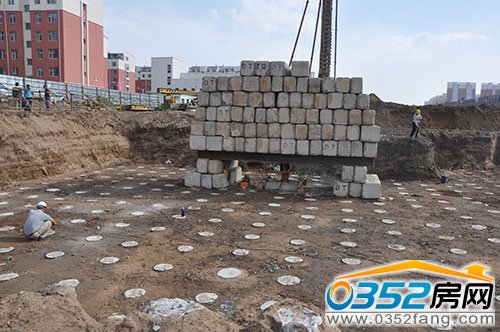 �ȳ�����8�µ׹����M��