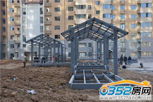 小區內涼亭框架