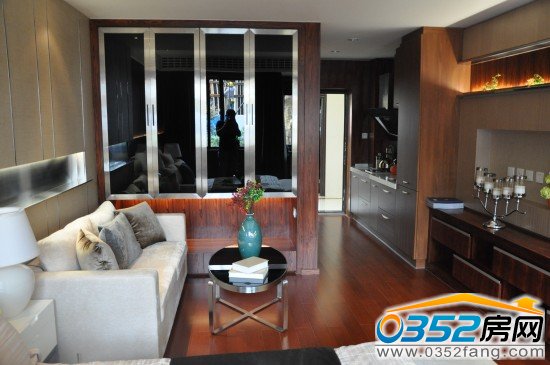 ���ؽ�39�O�΃r���טӰ��g&mdash;&mdash;�͏d���N�����¹�