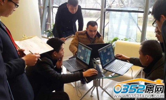 “綠地杯”斗地主現場情況