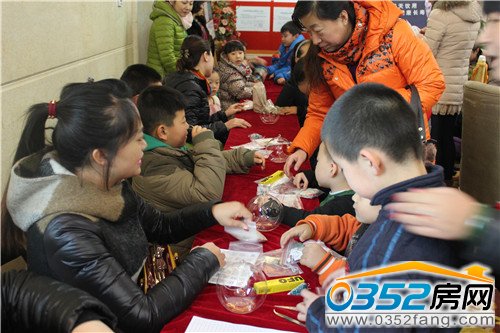 ʥ�Qˮ������^׌���Ӹ���ĸ���^���Úg���r��