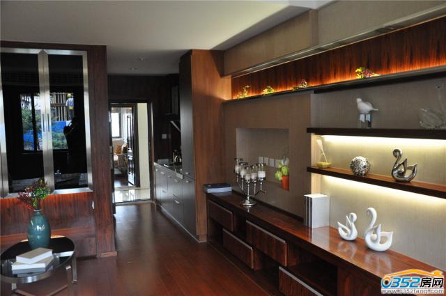 ���ؽ�D1�Ӱ��g�������