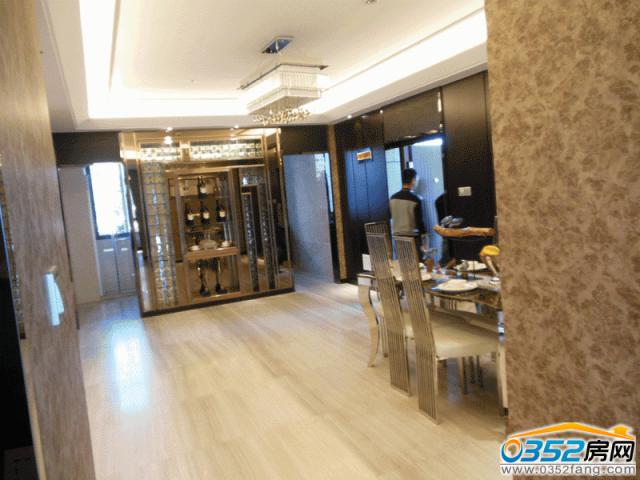 �G�����o�ǘӰ巿�͏d�D