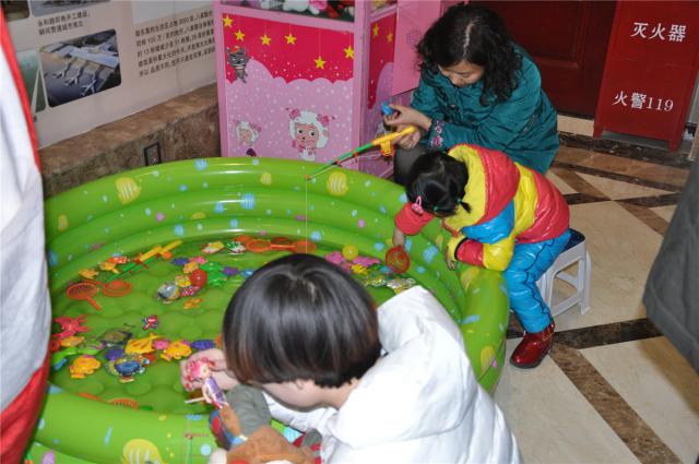 ǧ�����|����2014���R�q��Ƭ��ӬF��С�I������������