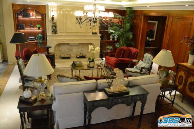 �K�{���Ӱ��g�����͏d