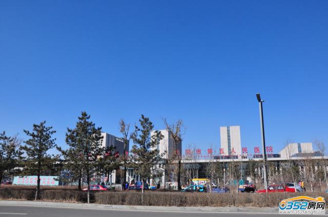 ���ɏV�������d·�c���tԺ�b�b����