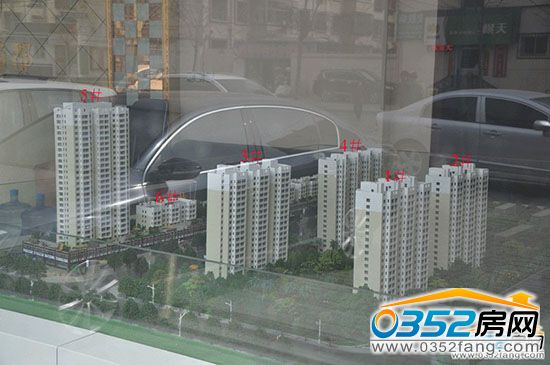 �����ж��Ŀɳ�P�����D