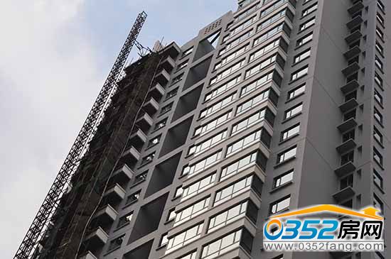 ���Ͻ�8̖�Ŀ���bס�������^����