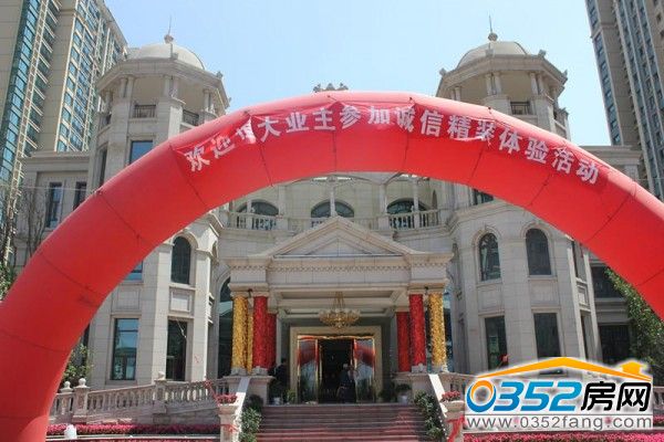 ��ͬ���G���\�ž��b�w��ӵ�һ݆�A�M��Ļ