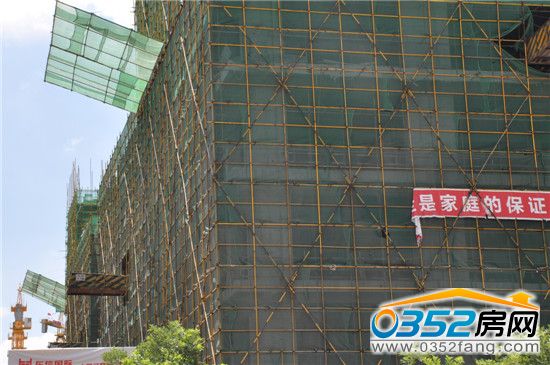 東信國際建材家居廣場(chǎng)施工圖