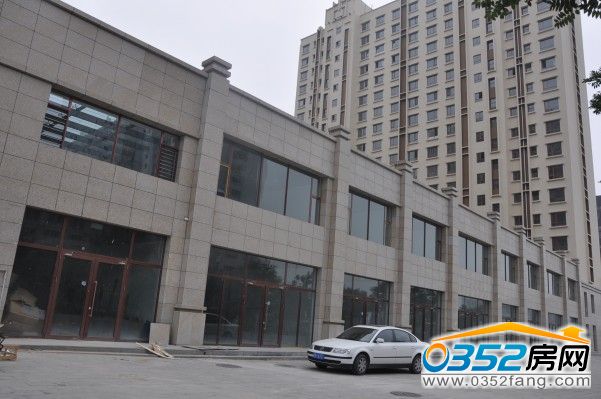 ��������䁽����D