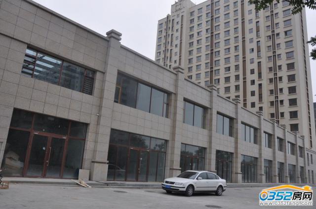 ��������䁽����D