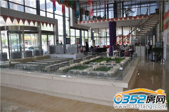 東信國際建材家居廣場沙盤