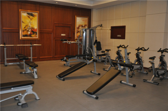 江鴻運動會所-健身房