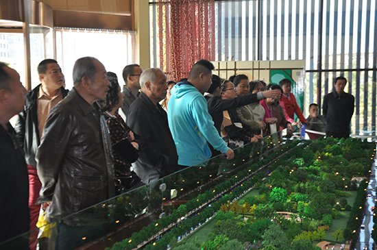 ��\���ØI���0352���W�W�ѽ�B�ĿԔ��