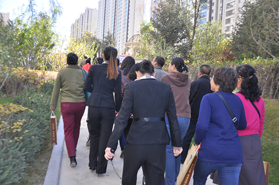 0352���W�W��һ�����^����ͥ�Ŀ�ĘӰ��g