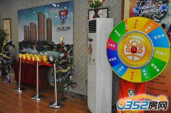 ���\���D�P