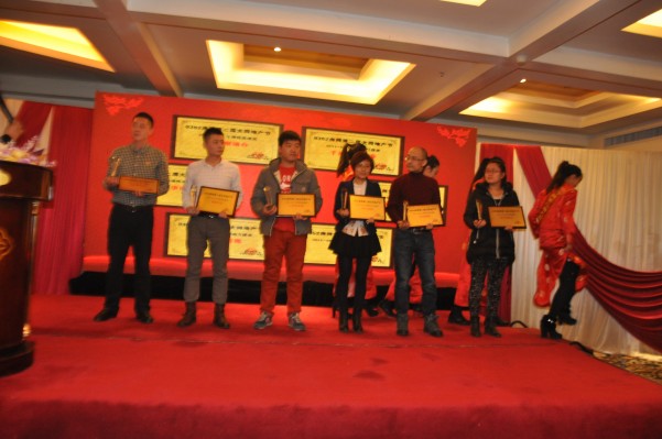 ��݆�ɏ��͕��L�C��