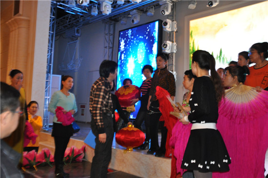 �P��ָ���݆T����