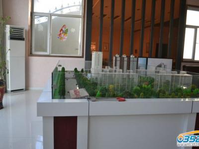 ����Էɳ�P��(sh��)���D