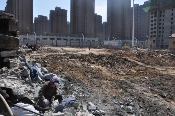 ��ˮ�������Ӟ�6̖��λ�ã�ƽ���ѽ����w�ꮅ��2014.4.27��