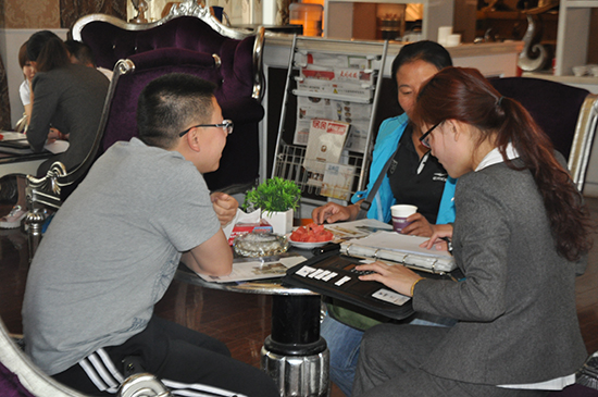 月星國際家居廣場置業顧問向0352房網網友計算戶型價格