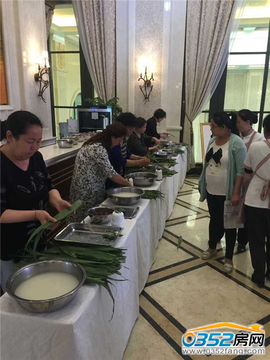 �����K�{�����繝�����ӻ�ӬF��ʮ�֟��[