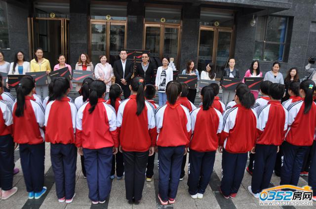 ��ˮ���I���cʮ��У�̎���Ӱ