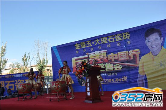 ���L��Ů�ӹĘ�