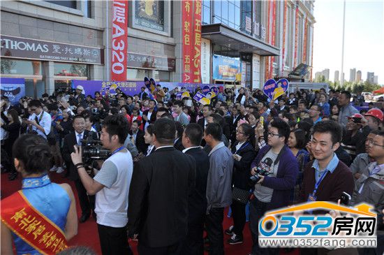 ��ɽ�˺���Ӱ�Ԃ�