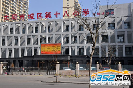 0216365148a5624ed98523.jpg 121.jpg