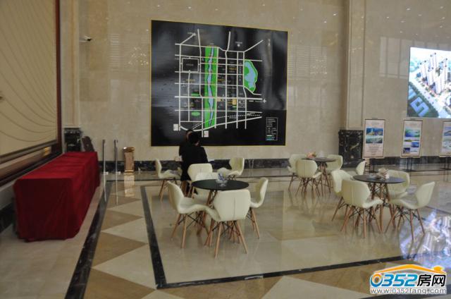 �Ǹ۳ǅ^λչʾ�ۘǲ�