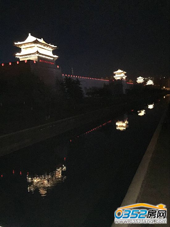 270943243e2546f83a3018.jpg 夜景.jpg