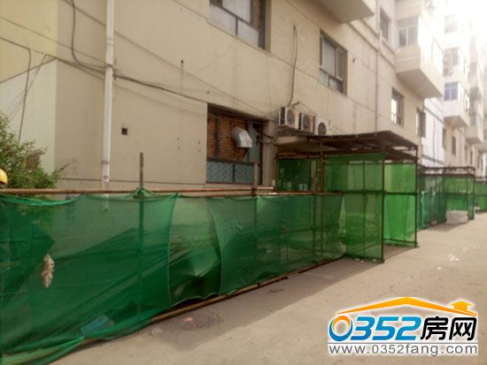 041540338833d5eae74025.jpg 0501_37.jpg