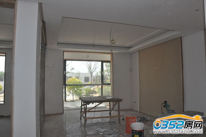 18163639798811598c4381.jpg 內(nèi)部裝修.JPG