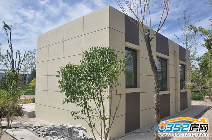 2415574395f943eb8d2305.jpg B1.JPG