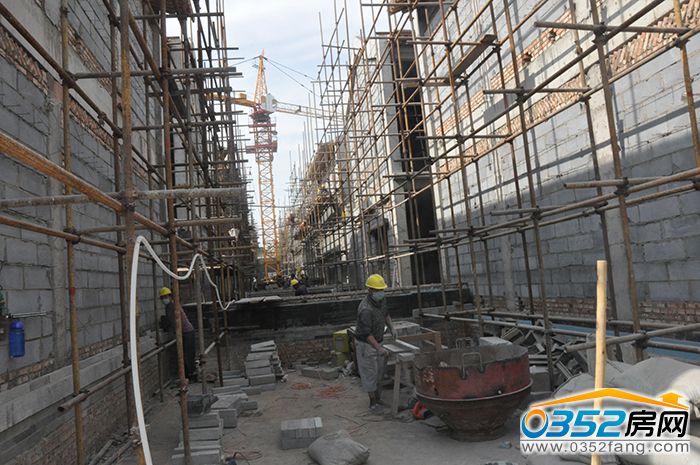 25213742e7d9eeeecd9041.jpg 83469629911361792.jpg